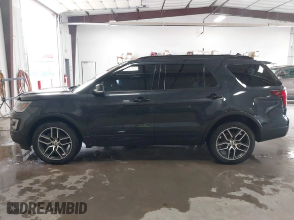 2017 Ford Explorer Sport с VIN 1FM5K8GT4HGD88332, выставлен на аукционе IAAI как лот 42361932 с пробегом 87 325 миль миль и . История ставок и продаж доступна на DreamBid. Изображение 15.