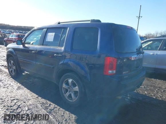 2013 Honda Pilot EX-L with VIN 5FNYF4H50DB049294, listed as a IAAI auction lot 41111384 with 298,000 mi miles. Bid and sale history available at carsss.com. Image 3.