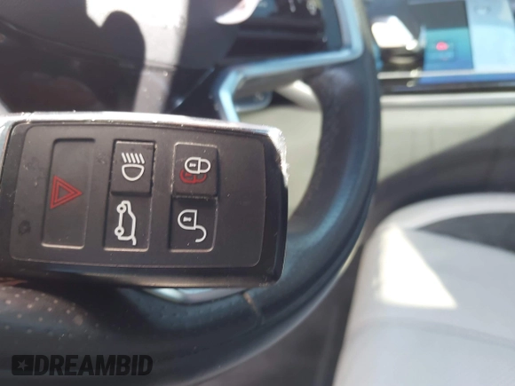 2022 Land Rover Range Rover Velar R-Dynamic S with VIN SALYT2EX7NA331292, listed as a IAAI auction lot 41401611 with 30,134 mi miles and . Bid and sale history available at DreamBid. Image 11.