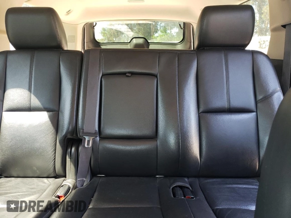 2012 Chevrolet Suburban LT с VIN 1GNSCJE09CR308029, выставлен на аукционе Copart как лот 61417255 с пробегом 260 774 миль миль и Чистый • Clean title. История ставок и продаж доступна на DreamBid. Изображение 10.