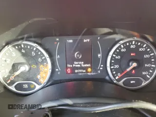 2015 Jeep Renegade Latitude with VIN ZACCJBBH3FPC05601, listed as a Copart auction lot 83986434 with 81,777 mi miles and Clean Title. Bid and sale history available at carsss.com. Image 9.