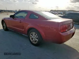 2007 Ford Mustang Deluxe with VIN 1ZVFT80N475323392, listed as a Copart auction lot 47932565 with 312,770 mi miles and Salvage Title. Bid and sale history available at carsss.com. Image 2.