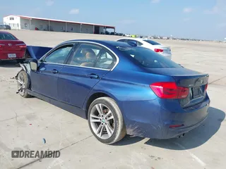 2018 BMW 3 Series 330i xDrive with VIN WBA8D9G53JNU66956, listed as a IAAI auction lot 41201267 with 71,754 mi miles. Bid and sale history available at carsss.com. Image 3.