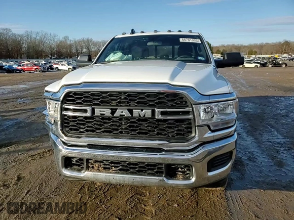 2022 Ram 2500 Tradesman with VIN 3C6UR5CJ5NG391794, listed as a Copart auction lot 88701305 with 100,954 mi miles and Clean Title. Bid and sale history available at carsss.com. Image 11.