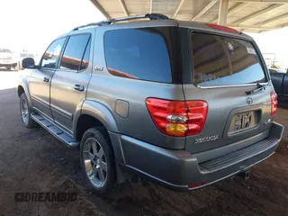 2003 Toyota Sequoia SR5 with VIN 5TDZT34A13S149313, listed as a IAAI auction lot 41841538 with 210,440 mi miles. Bid and sale history available at carsss.com. Image 3.