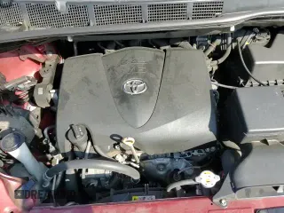 2019 Toyota Sienna SE with VIN 5TDXZ3DC7KS009238, listed as a Copart auction lot 84815005 with 46,187 mi miles and Salvage title. Bid and sale history available at DreamBid. Image 14.