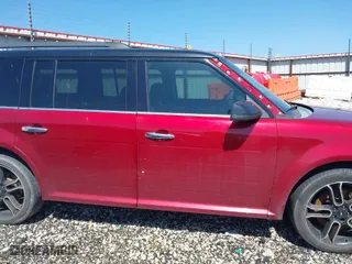 2014 Ford Flex Limited with VIN 2FMGK5D82EBD10318, listed as a IAAI auction lot 41981522 with 224,296 mi miles. Bid and sale history available at carsss.com. Image 13.