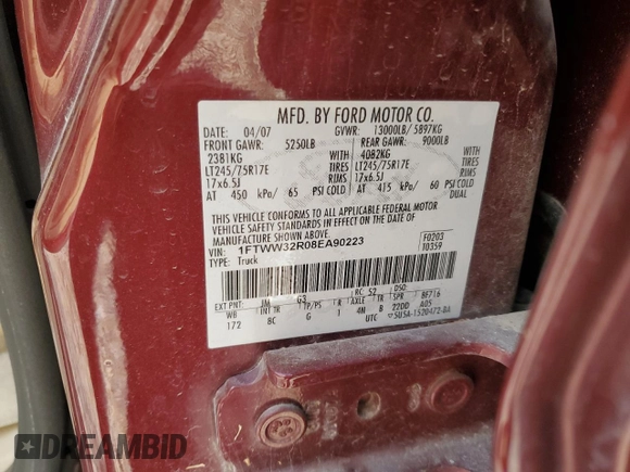 2008 Ford F-350 with VIN 1FTWW32R08EA90223, listed as a Copart auction lot 53132245 with 174,933 mi miles and Salvage title. Bid and sale history available at DreamBid. Image 12.