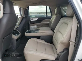 2022 Lincoln Navigator Reserve z VIN 5LMJJ3KT6NEL05029, wystawiony jako Copart lot #86290224 z przebiegiem Nie podano mil oraz Szkoda całkowita • Salvage title. Historia ofert i sprzedaży dostępna na DreamBid. Obrazek 11.