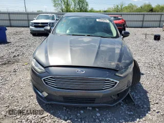 2017 Ford Fusion SE with VIN 3FA6P0H99HR363214, listed as a Copart auction lot 52408535 with 103,478 mi miles and Salvage Title. Bid and sale history available at DreamBid. Image 5.