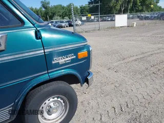 1995 Chevrolet Chevy Van с VIN 1GBEG25K4SF160636, выставлен на аукционе IAAI как лот 42537984 с пробегом 152 069 миль миль и . История ставок и продаж доступна на DreamBid. Изображение 16.