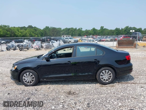 2015 Volkswagen Jetta S with VIN 3VW2K7AJ5FM269102, listed as a IAAI auction lot 42402960 with 55,000 mi miles and . Bid and sale history available at DreamBid. Image 14.