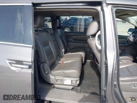 2013 Honda Odyssey EX-L with VIN 5FNRL5H62DB035649, listed as a IAAI auction lot 41849123 with 176,392 mi miles and . Bid and sale history available at carsss.com. Image 8.