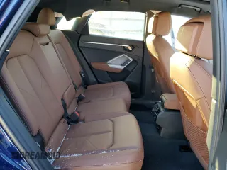 2023 Audi Q3 S line Premium z VIN WA1DECF35P1075264, wystawiony jako Copart lot #88866885 z przebiegiem 42 824 mil mil oraz Szkody całkowita. Historia ofert i sprzedaży dostępna na DreamBid. Obrazek 12.