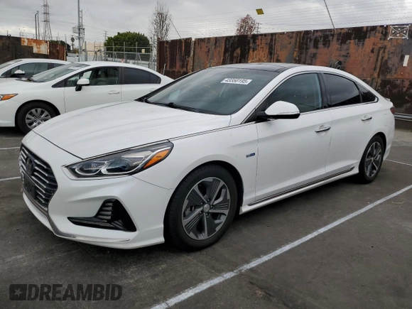 2018 Hyundai Sonata Hybrid Limited with VIN KMHE34L35JA083412, listed as a Copart auction lot 43350195 with 106,217 mi miles and Clean Title. Bid and sale history available at carsss.com. Image 1.