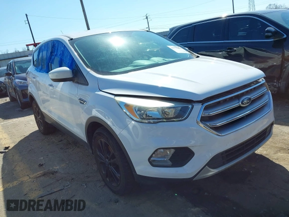 2017 Ford Escape SE with VIN 1FMCU0GD9HUE77231, listed as a IAAI auction lot 41776899 with 71,097 mi miles. Bid and sale history available at carsss.com. Image 1.