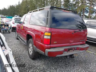 2004 Chevrolet Suburban Z71 with VIN 3GNFK16Z94G241614, listed as a IAAI auction lot 41808210 with 285,054 mi miles. Bid and sale history available at carsss.com. Image 3.