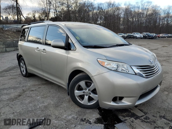 2015 Toyota Sienna LE AAS with VIN 5TDKK3DC9FS589533, listed as a Copart auction lot 88793785 with 127,683 mi miles and Non Repairable. Bid and sale history available at DreamBid. Image 4.