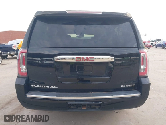 2020 GMC Yukon XL Denali with VIN 1GKS2HKJ6LR152330, listed as a IAAI auction lot 41534348 with 159,522 mi miles. Bid and sale history available at carsss.com. Image 16.