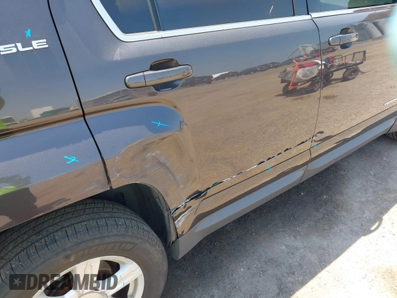 2016 GMC Terrain SLE z VIN 2GKFLNE31G6355752, wystawiony jako IAAI lot #42467807 z przebiegiem 125 713 mil mil oraz . Historia ofert i sprzedaży dostępna na DreamBid. Obrazek 17.