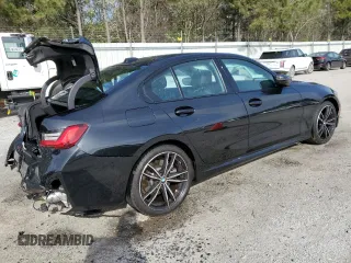 2024 BMW 3 Series 330i xDrive with VIN 3MW89FF01R8E65583, listed as a Copart auction lot 48763635 with 17,279 mi miles and Clean Title. Bid and sale history available at carsss.com. Image 3.