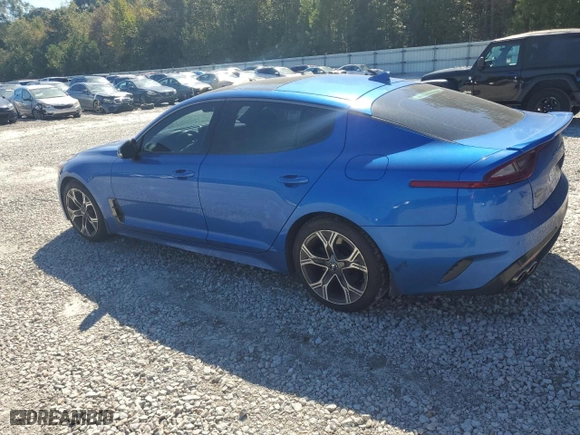 2020 Kia Stinger GT-Line with VIN KNAE15LA1L6076975, listed as a Copart auction lot 73824204 with 61,720 mi miles and Salvage Title. Bid and sale history available at carsss.com. Image 2.