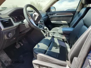 2021 Volkswagen Atlas SE z VIN 1V2HR2CA8MC602124, wystawiony jako Copart lot #51368845 z przebiegiem 61 671 mil mil oraz Szkoda całkowita • Salvage title. Historia ofert i sprzedaży dostępna na DreamBid. Obrazek 7.