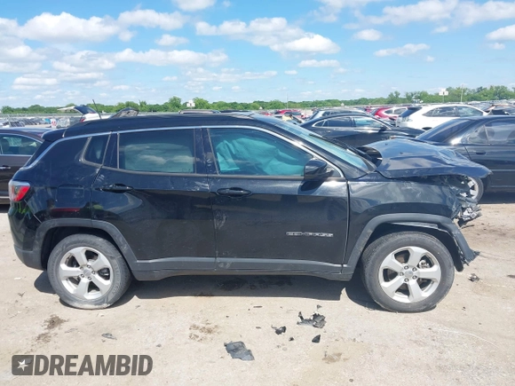 2018 Jeep Compass Altitude z VIN 3C4NJCBB0JT272524, wystawiony jako IAAI lot #42194559 z przebiegiem 125 608 mil mil oraz . Historia ofert i sprzedaży dostępna na DreamBid. Obrazek 13.