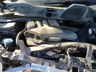 2018 Honda Pilot LX с VIN 5FNYF6H16JB051636, выставлен на аукционе Copart как лот 81814735 с пробегом 52 826 миль миль и Списание • Salvage title. История ставок и продаж доступна на DreamBid. Изображение 16.