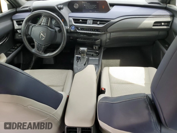 2019 Lexus UX 250h with VIN JTHU9JBH1K2000806, listed as a Copart auction lot 58068005 with 69,661 mi miles and Salvage title. Bid and sale history available at DreamBid. Image 8.