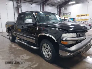 2001 Chevrolet Silverado 1500 LS with VIN 2GCEK19T211104966, listed as a IAAI auction lot 41522754 with 240,384 mi miles and . Bid and sale history available at DreamBid. Image 1.