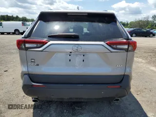 2020 Toyota RAV4 XLE z VIN 2T3P1RFV0LC079416, wystawiony jako Copart lot #61584115 z przebiegiem 64 508 mil mil oraz Szkoda całkowita • Salvage title. Historia ofert i sprzedaży dostępna na DreamBid. Obrazek 6.
