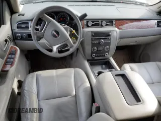 2008 GMC Yukon XL SLE w/3SA with VIN 1GKFC16058R125716, listed as a Copart auction lot 82156534 with Not Provided miles and Salvage Title. Bid and sale history available at carsss.com. Image 8.