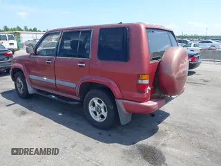 1998 Isuzu Trooper S with VIN JACDJ58XXW7916695, listed as a IAAI auction lot 42135639 with 254,186 mi miles and . Bid and sale history available at DreamBid. Image 3.