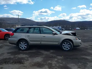 2008 Subaru Outback Limited z VIN 4S4BP62C687327399, wystawiony jako IAAI lot #41685326 z przebiegiem 106 019 mil mil oraz . Historia ofert i sprzedaży dostępna na DreamBid. Obrazek 13.