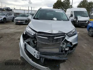 2021 Buick Encore Preferred with VIN KL4CJESMXMB363157, listed as a Copart auction lot 47416945 with 26,527 mi miles and Salvage Title. Bid and sale history available at carsss.com. Image 5.