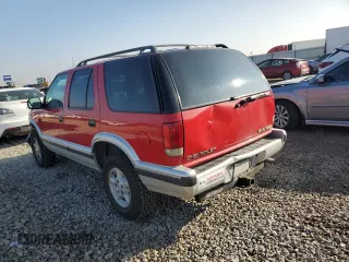 1995 Chevrolet Blazer z VIN 1GNDT13W4S2243226, wystawiony jako Copart lot #81429904 z przebiegiem 1 757 497 mil mil oraz Szkoda całkowita • Salvage title. Historia ofert i sprzedaży dostępna na DreamBid. Obrazek 2.