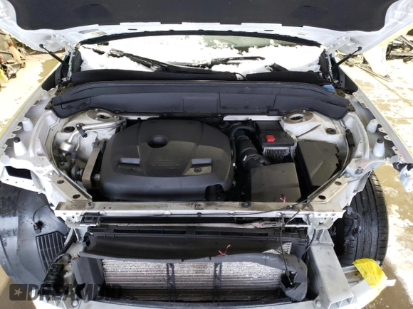 2020 Volvo XC90 Momentum with VIN YV4A221K7L1571054, listed as a Copart auction lot 88406735 with 153,338 mi miles and Salvage Title. Bid and sale history available at DreamBid. Image 13.