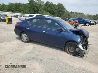 2012 Nissan Versa SV z VIN 3N1CN7AP3CL871598, wystawiony jako Copart lot #56532205 z przebiegiem 78 422 mil mil oraz Szkoda całkowita • Salvage title. Historia ofert i sprzedaży dostępna na DreamBid. Obrazek 4.