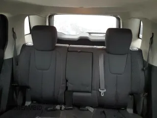 2010 GMC Terrain SLE-1 z VIN 2CTFLCEW7A6408377, wystawiony jako Copart lot #43324255 z przebiegiem 138 604 mil mil oraz Szkoda całkowita • Salvage title. Historia ofert i sprzedaży dostępna na DreamBid. Obrazek 10.