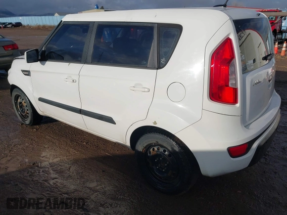 2012 Kia Soul with VIN KNDJT2A51C7375070, listed as a IAAI auction lot 41120655 with 138,867 mi miles. Bid and sale history available at carsss.com. Image 3.