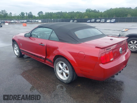 2008 Ford Mustang Deluxe with VIN 1ZVHT84N885121272, listed as a IAAI auction lot 42220813 with 137,152 mi miles and . Bid and sale history available at DreamBid. Image 3.