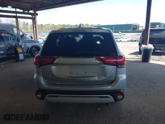 2020 Mitsubishi Outlander ES z VIN JA4AZ3A34LZ044369, wystawiony jako IAAI lot #42170949 z przebiegiem 133 730 mil mil oraz . Historia ofert i sprzedaży dostępna na DreamBid. Obrazek 16.
