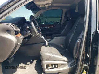 2017 Cadillac Escalade ESV Luxury z VIN 1GYS4HKJ3HR268978, wystawiony jako Copart lot #61945605 z przebiegiem 120 777 mil mil oraz Czysty tytuł • Clean title. Historia ofert i sprzedaży dostępna na DreamBid. Obrazek 7.