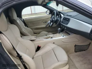2008 BMW Z4 3.0si with VIN 4USBU535X8LX85696, listed as a Copart auction lot 70041534 with 87,989 mi miles and Salvage Title. Bid and sale history available at carsss.com. Image 10.