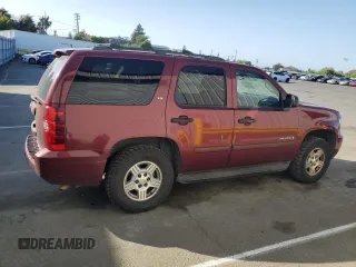 2008 Chevrolet Tahoe LS z VIN 1GNFC13C98R173690, wystawiony jako Copart lot #55685055 z przebiegiem 238 552 mil mil oraz Szkoda całkowita • Salvage title. Historia ofert i sprzedaży dostępna na DreamBid. Obrazek 3.