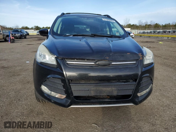 2013 Ford Escape SE with VIN 1FMCU0GXXDUC91959, listed as a Copart auction lot 51189605 with 146,718 mi miles and Clean Title. Bid and sale history available at carsss.com. Image 5.