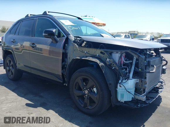 2021 Toyota RAV4 Hybrid XSE with VIN 2T3E6RFVXMW016803, listed as a IAAI auction lot 42135617 with 40,898 mi miles and . Bid and sale history available at DreamBid. Image 1.