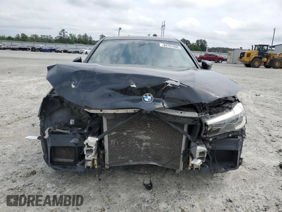 2019 BMW 7 Series 740i xDrive with VIN WBA7E4C51KGV28443, listed as a Copart auction lot 54751395 with 0 mi miles and Clean Title. Bid and sale history available at carsss.com. Image 5.