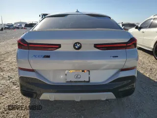 2021 BMW X6 sDrive40i z VIN 5UXCY4C01M9E24444, wystawiony jako Copart lot #79725094 z przebiegiem 119 066 mil mil oraz Czysty tytuł • Clean title. Historia ofert i sprzedaży dostępna na DreamBid. Obrazek 6.